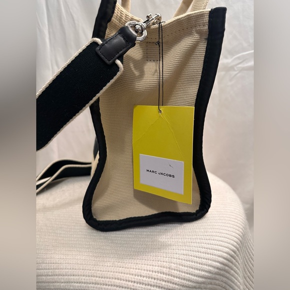 LIKE NEW Marc Jacobs The Jacquard Medium Tote Bag in Warm Sand BEIGE REVOLVE - Picture 13 of 16